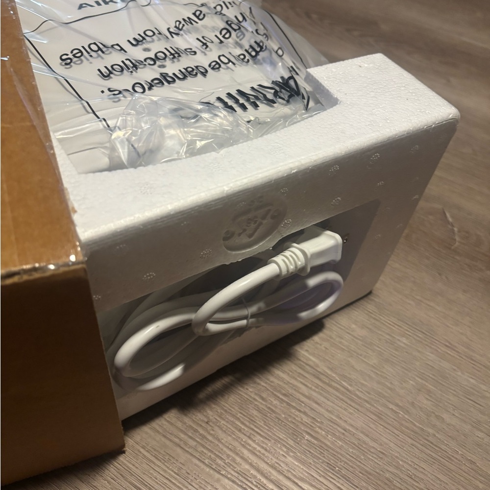 AIKE Air Compact Hand Dryer - Picture 11 of 12